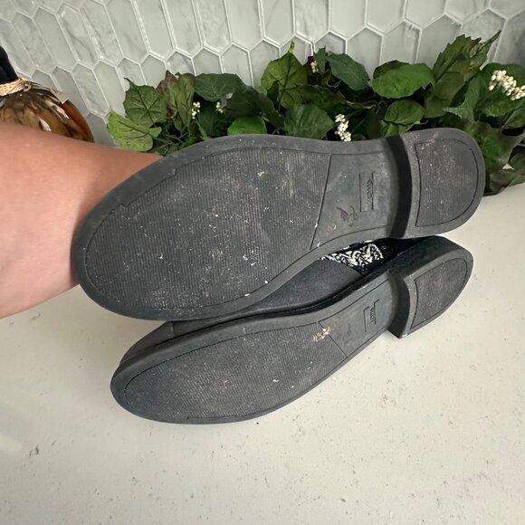 TOMS Womens Boots Size 8 Gray & Black Pattern Lace-Up - Picture 7 of 11